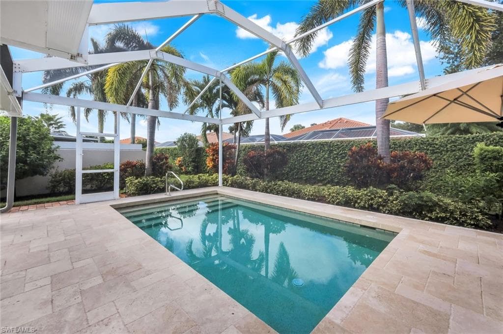 4155 Saint George Ln, Naples, FL 34119-1