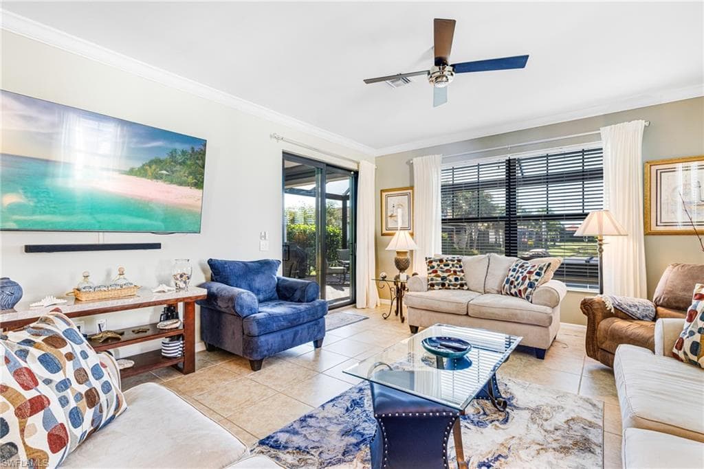 1511 Oceania Dr S, Naples, FL 34113-7