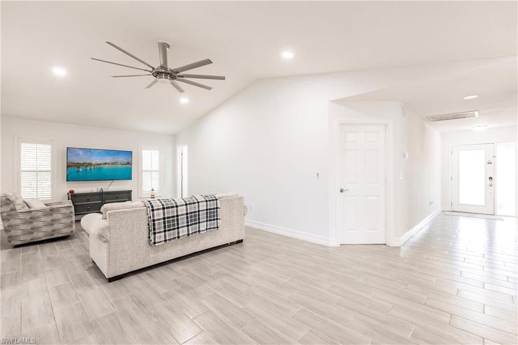 176 Waterway Dr NW, Port Charlotte, FL 33952-10