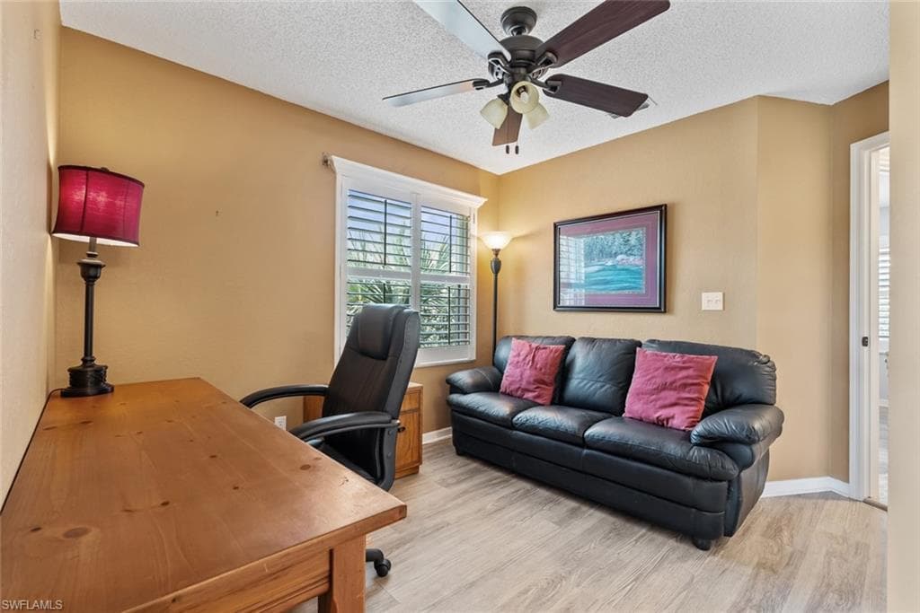 1070 Woodshire Ln E310, Naples, FL 34105-23