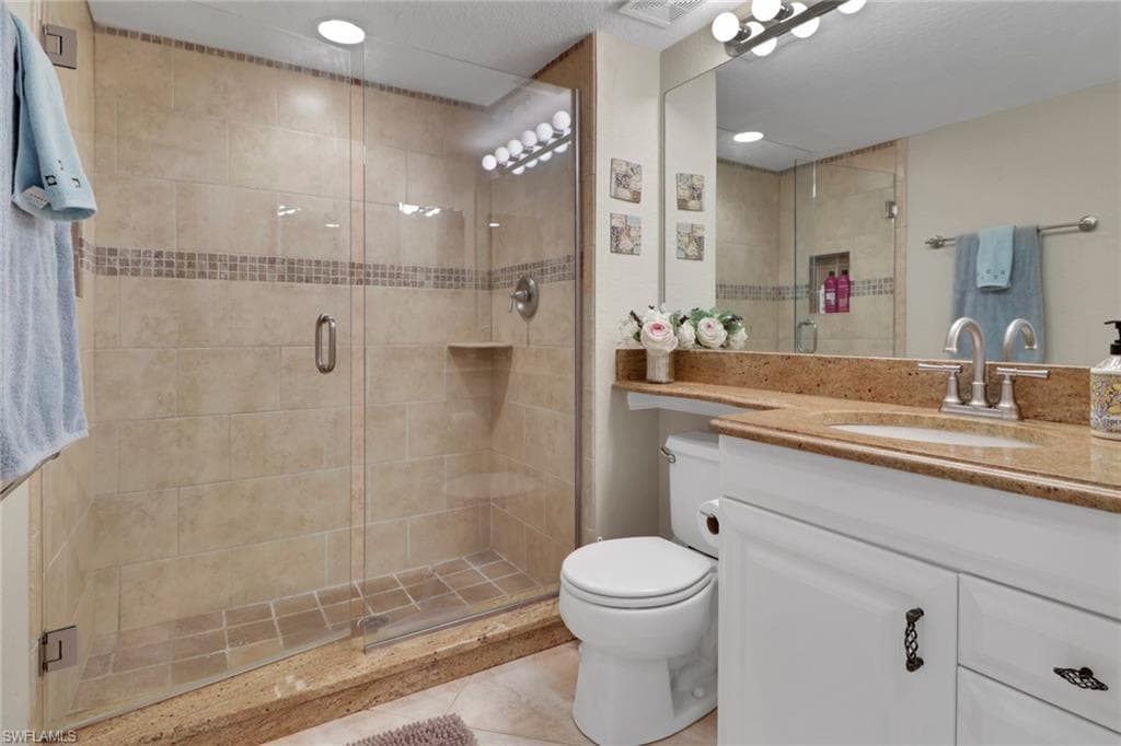 4680 Saint Croix Ln 537, Naples, FL 34109-17