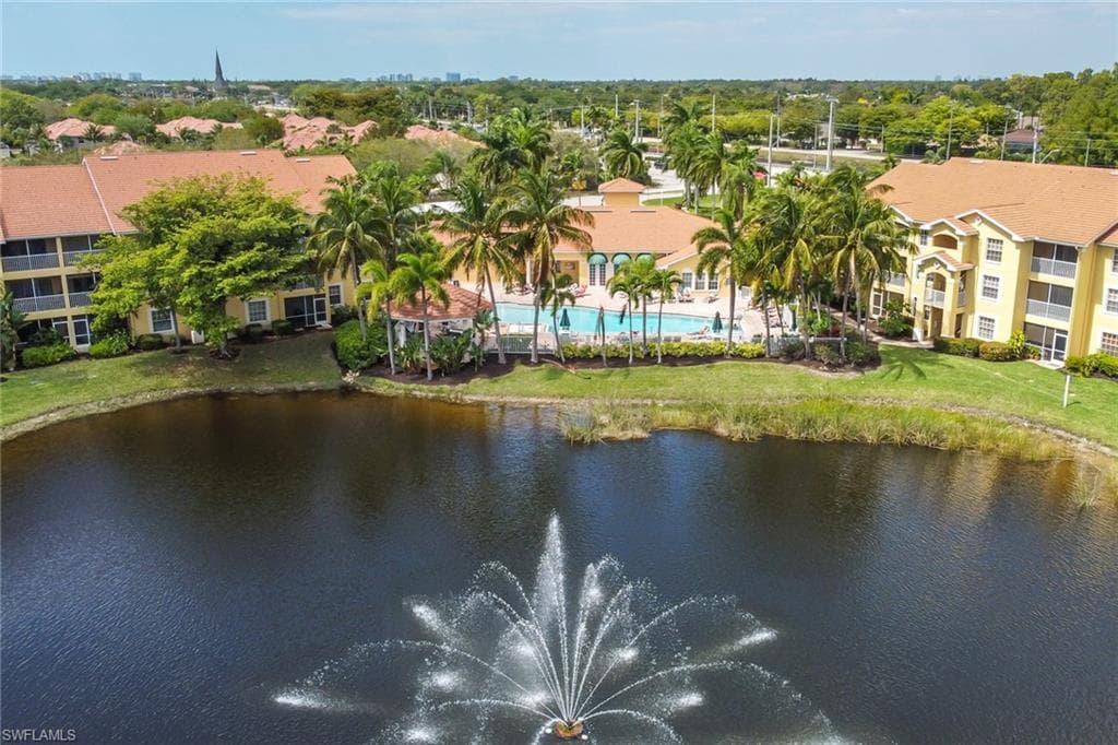 4680 Saint Croix Ln 537, Naples, FL 34109-39