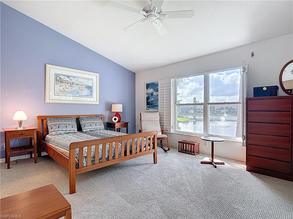 5300 Andover Dr 202, Naples, FL 34110-16