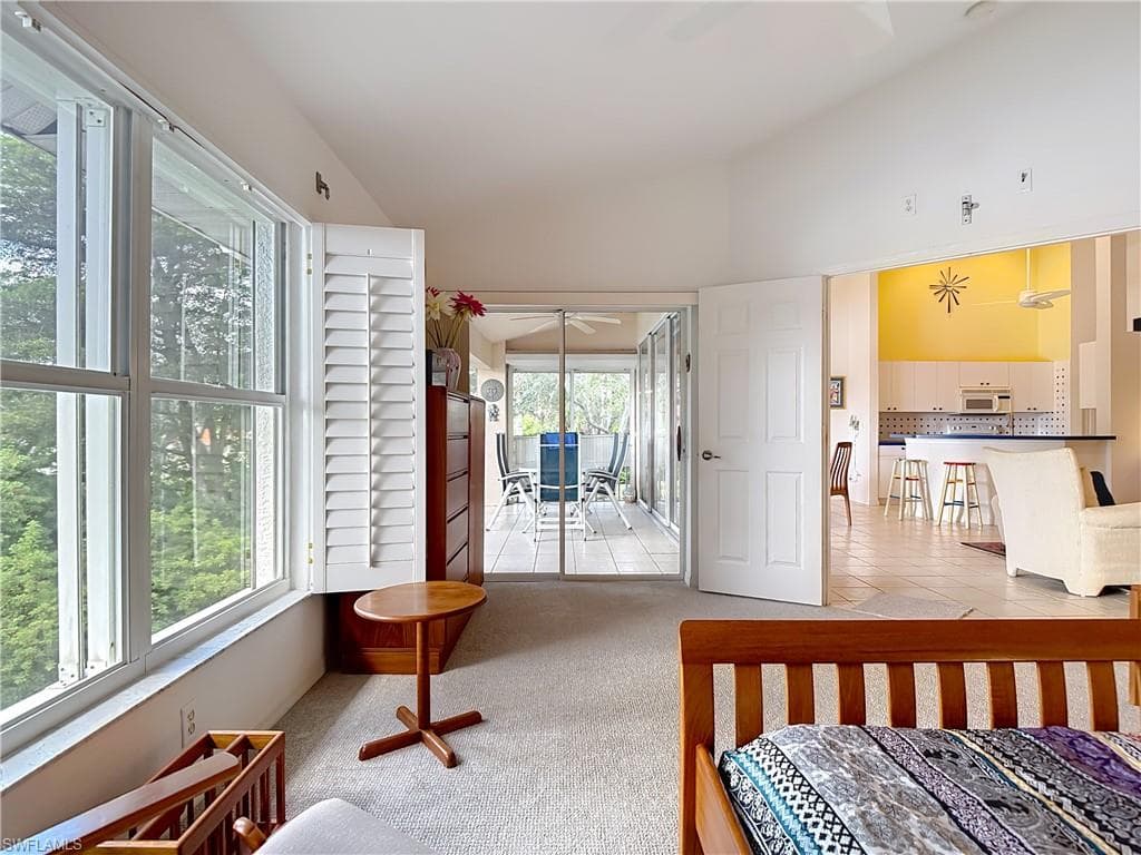 5300 Andover Dr 202, Naples, FL 34110-18