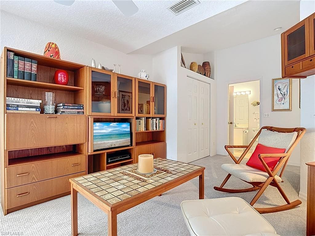 5300 Andover Dr 202, Naples, FL 34110-22