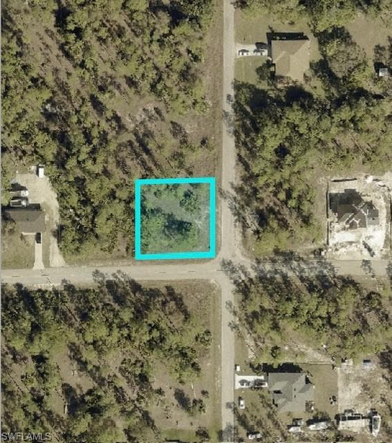 1505 14th St, Lehigh Acres, FL 33972-2