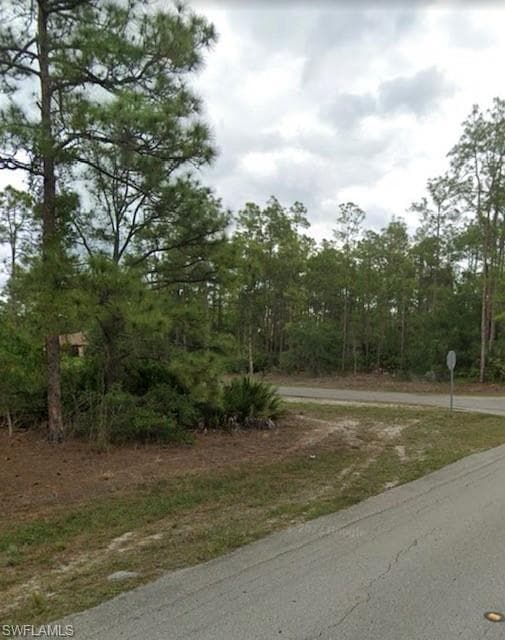 1505 14th St, Lehigh Acres, FL 33972-3