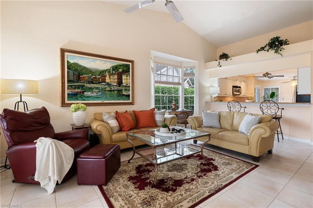 6600 Ilex Cir, Naples, FL 34109-9