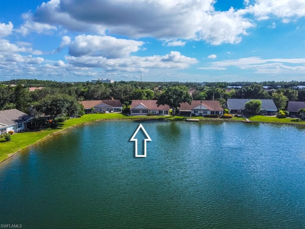 6600 Ilex Cir, Naples, FL 34109-3