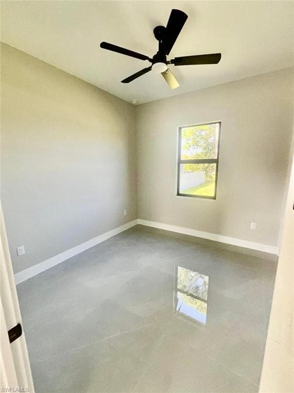 56 Floyd Ave S, Lehigh Acres, FL 33976-11
