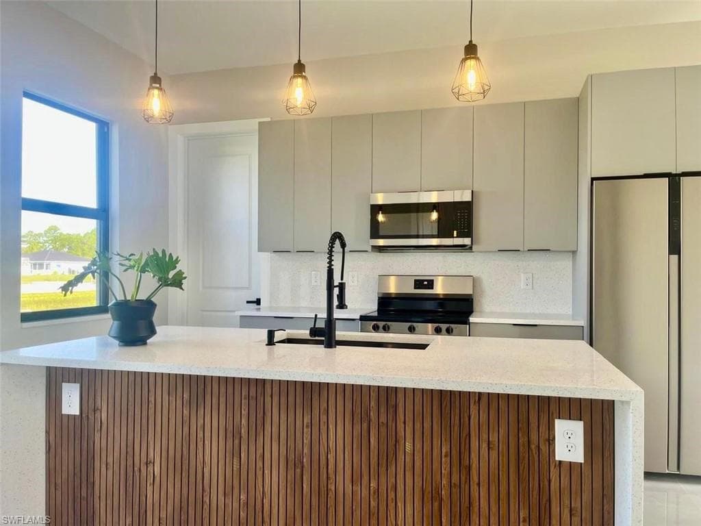 56 Floyd Ave S, Lehigh Acres, FL 33976-7