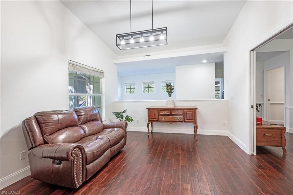 5908 Three Iron Dr 2204, Naples, FL 34110-10