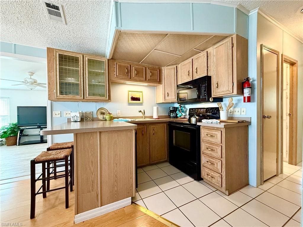 88 Vanda Sanctuary 88, Naples, FL 34114-15