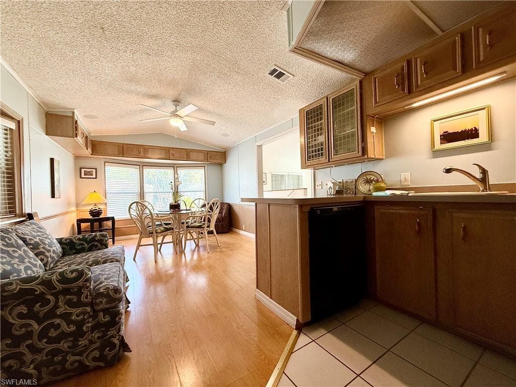 88 Vanda Sanctuary 88, Naples, FL 34114-16