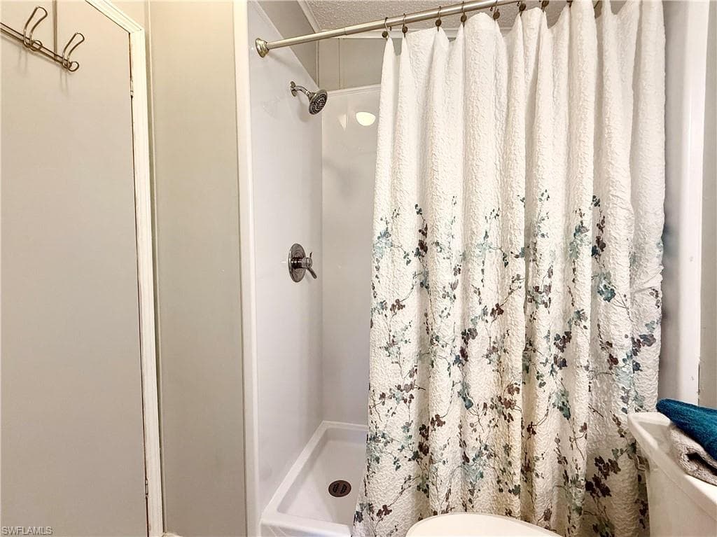 88 Vanda Sanctuary 88, Naples, FL 34114-26