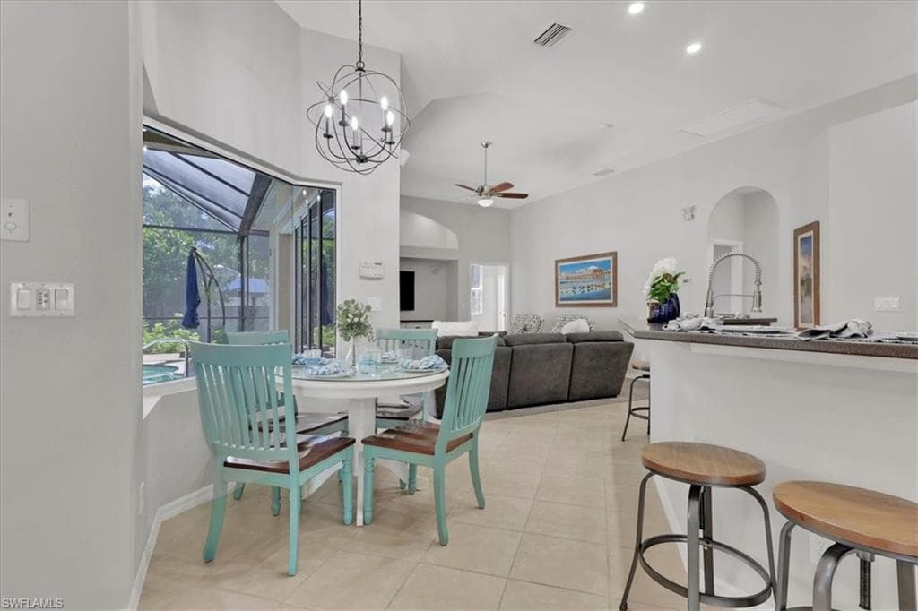 1140 10th Ave N, Naples, FL 34102-11