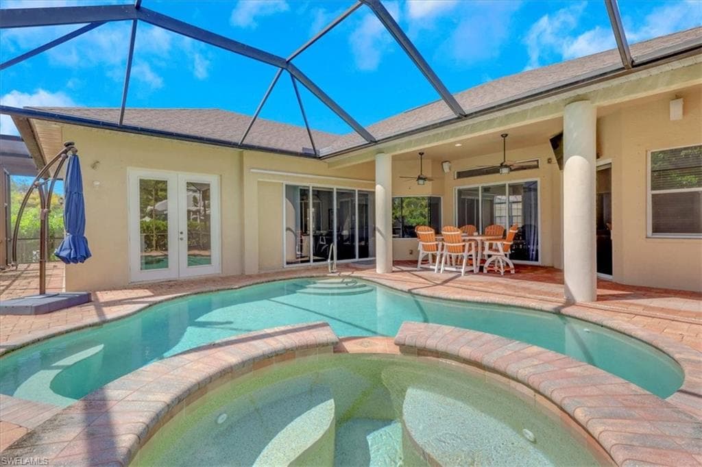 1140 10th Ave N, Naples, FL 34102-36