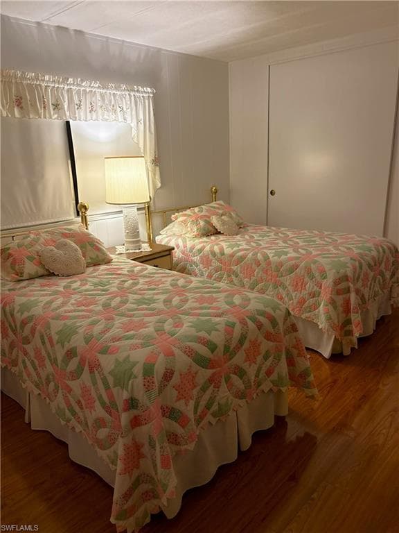 739 Leisure Ln, North Fort Myers, FL 33917-6