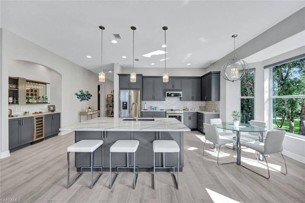 3310 Hamlet Dr 1, Naples, FL 34105-10