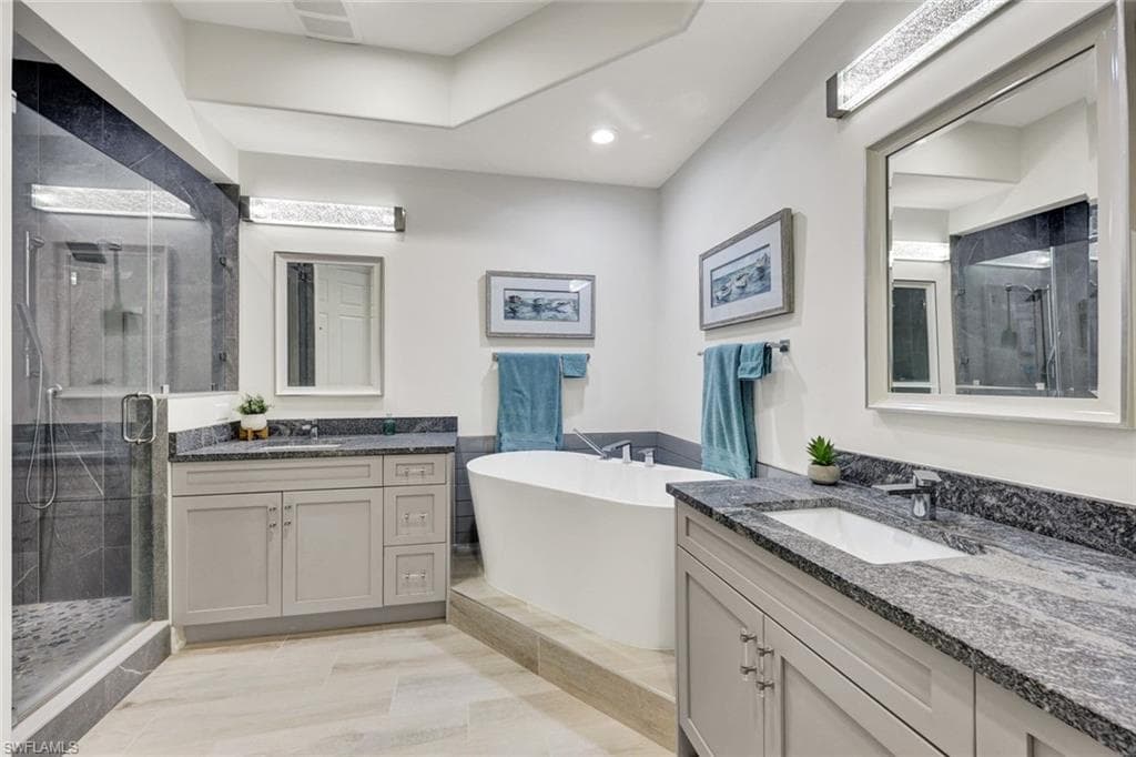 3310 Hamlet Dr 1, Naples, FL 34105-19