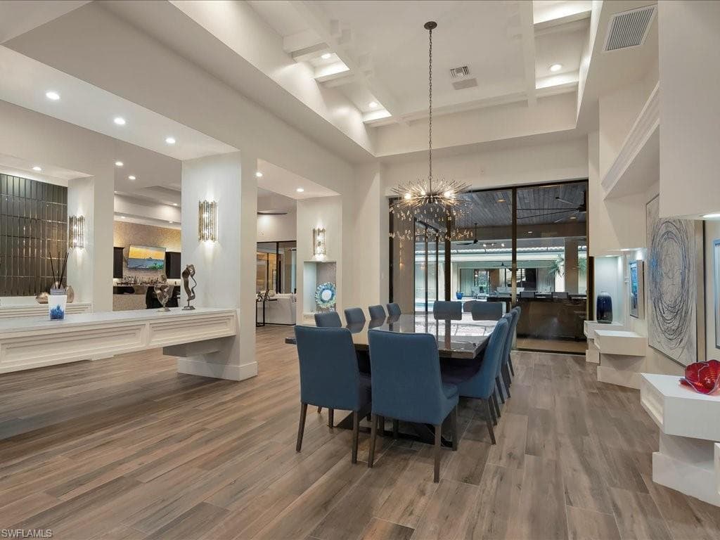 656 Hickory Rd, Naples, FL 34108-44