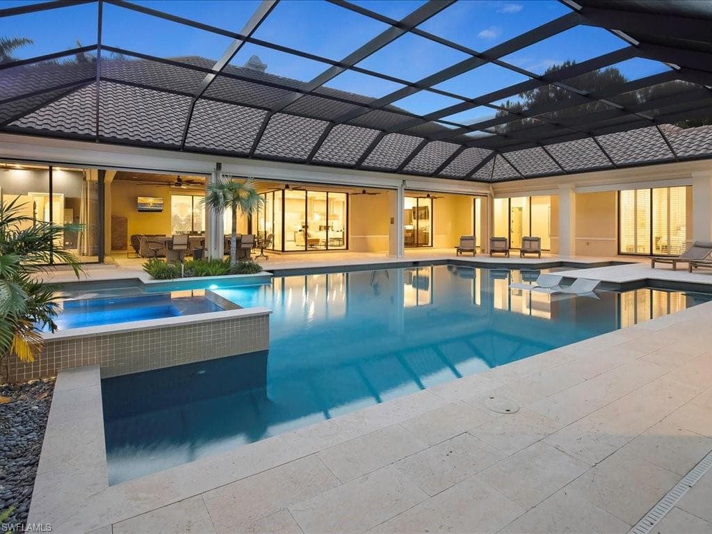 656 Hickory Rd, Naples, FL 34108-46