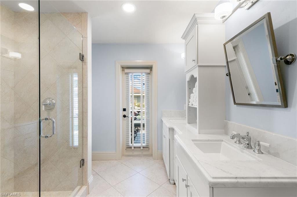 1181 Marlin Ct, Marco Island, FL 34145-15