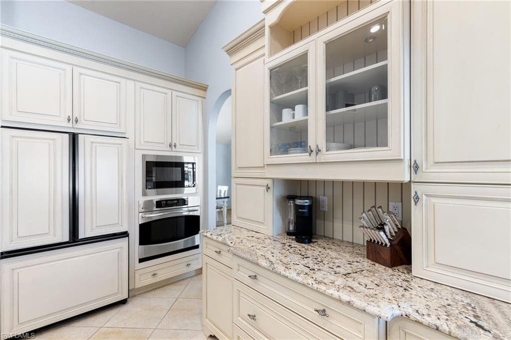 1181 Marlin Ct, Marco Island, FL 34145-6