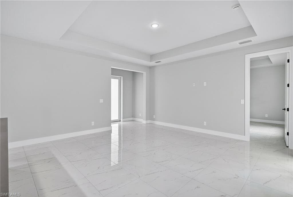 2810 39th St W, Lehigh Acres, FL 33971-12