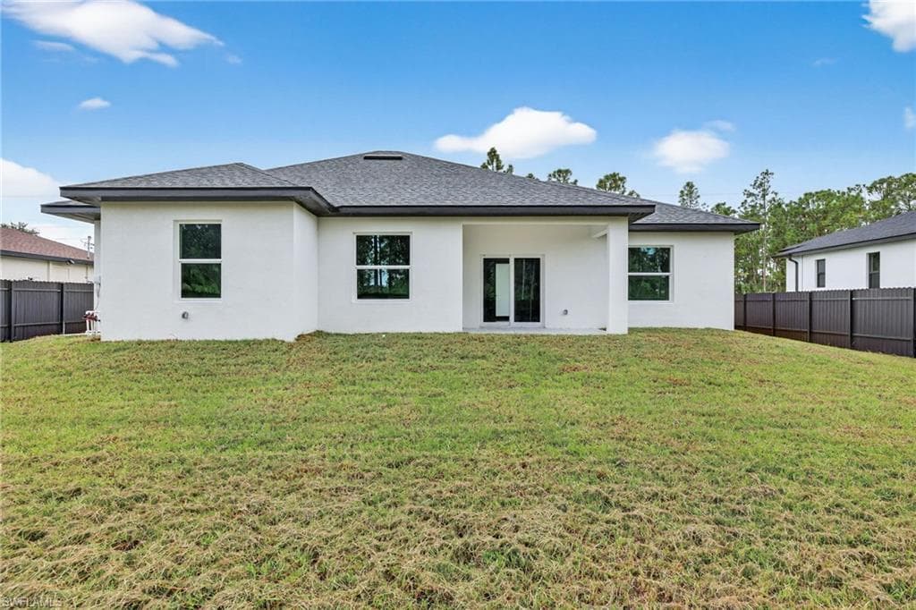 2810 39th St W, Lehigh Acres, FL 33971-31
