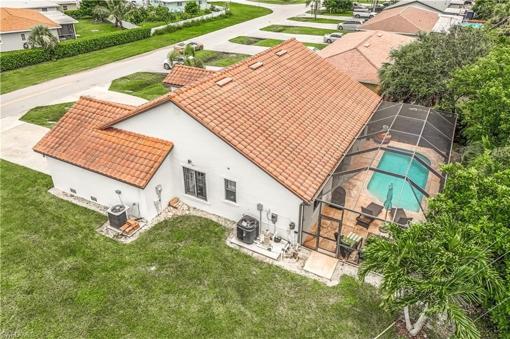 1140 Jeronimo Dr, Naples, FL 34103-26