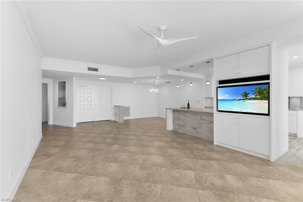 980 Cape Marco Dr 602, Marco Island, FL 34145-9