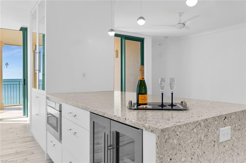 980 Cape Marco Dr 602, Marco Island, FL 34145-10