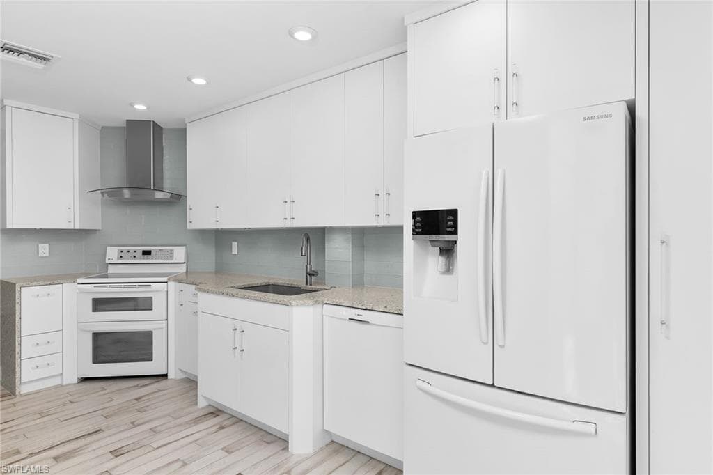 980 Cape Marco Dr 602, Marco Island, FL 34145-13