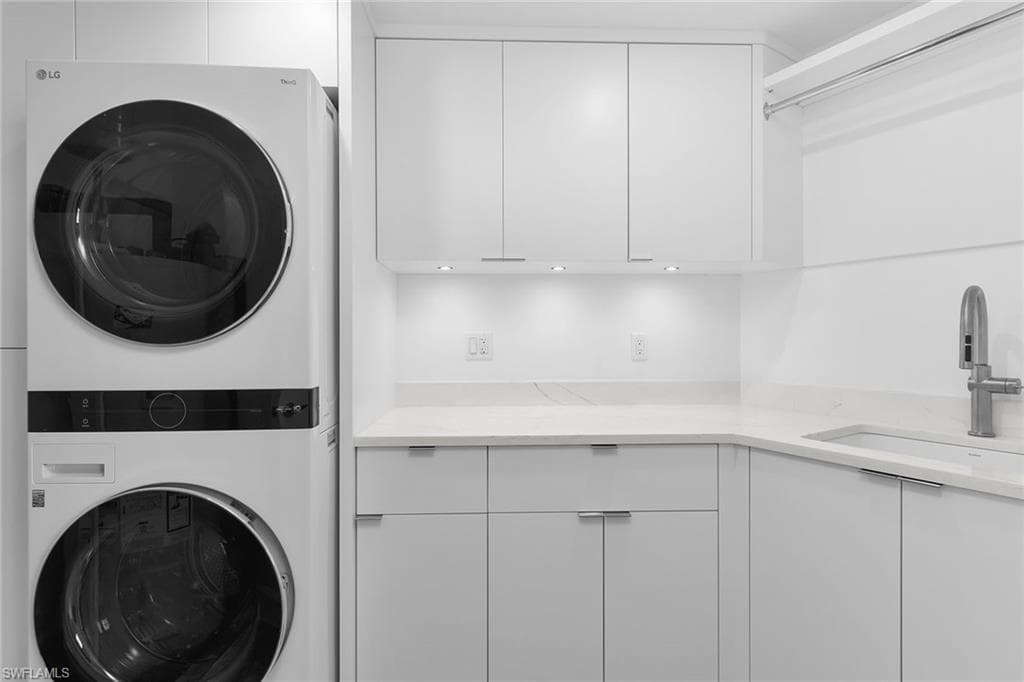 980 Cape Marco Dr 602, Marco Island, FL 34145-35