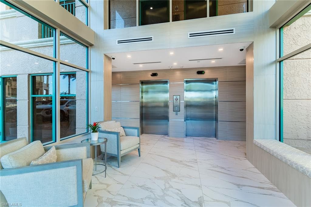 980 Cape Marco Dr 602, Marco Island, FL 34145-38