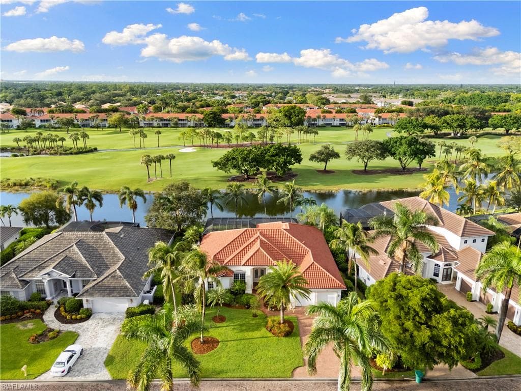 2341 Cheshire Ln, Naples, FL 34109-48
