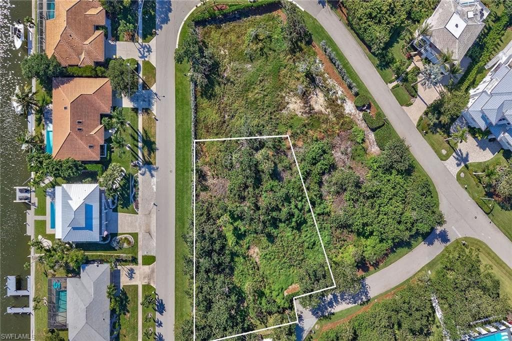 123 Sea Lavender Ln, Marco Island, FL 34145-3