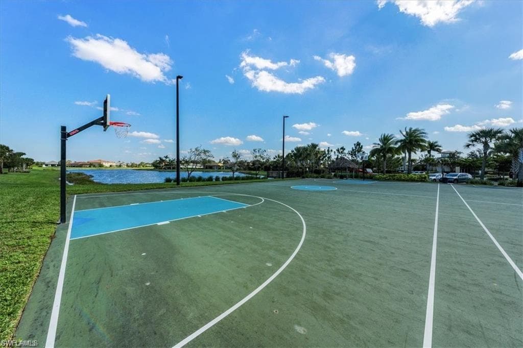 2394 Heydon Cir E, Naples, FL 34120-38