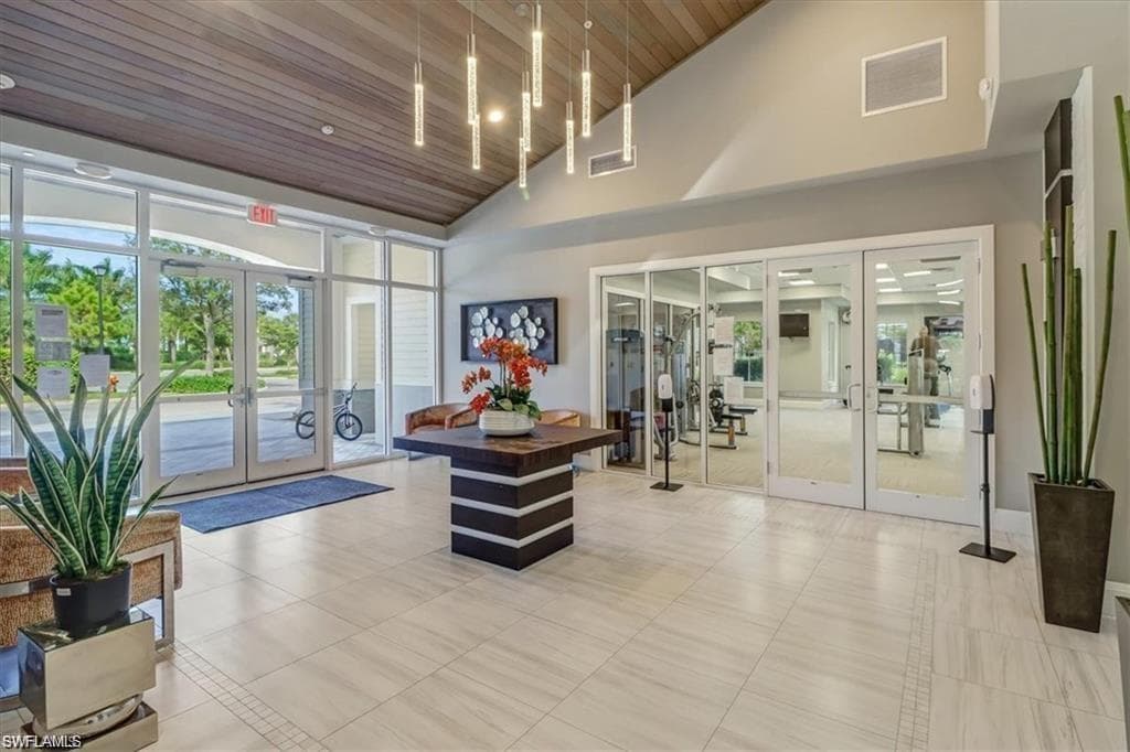 2394 Heydon Cir E, Naples, FL 34120-47