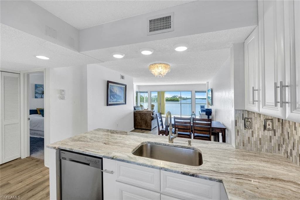 4895 Bonita Beach Rd 105, Bonita Springs, FL 34134-5
