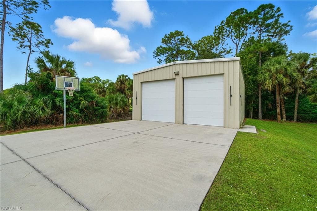 12885 Collier Blvd, Naples, FL 34116-32