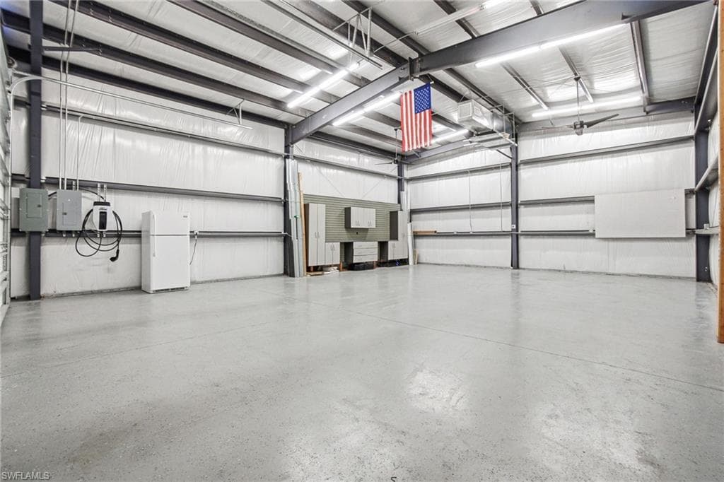 12885 Collier Blvd, Naples, FL 34116-33