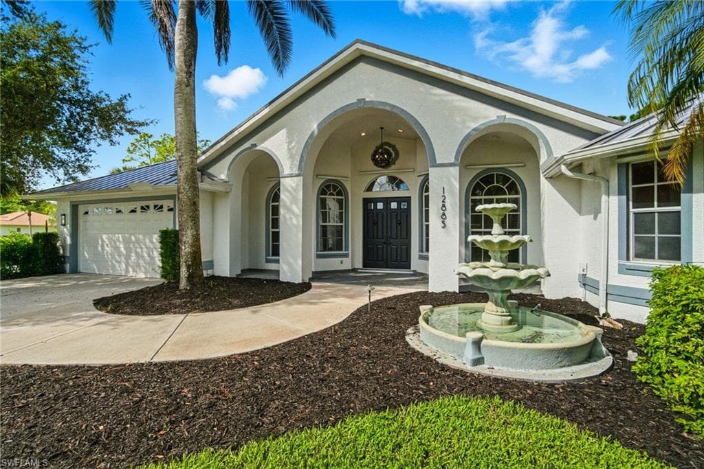 12885 Collier Blvd, Naples, FL 34116-2