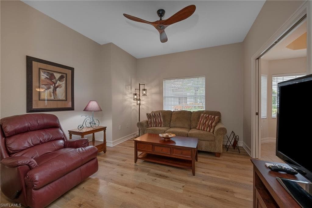 8161 Saratoga Dr 1401, Naples, FL 34113-8