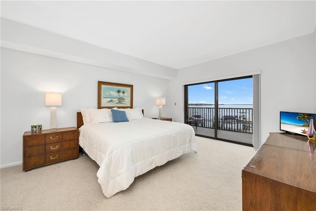 961 Collier Ct 101, Marco Island, FL 34145-12