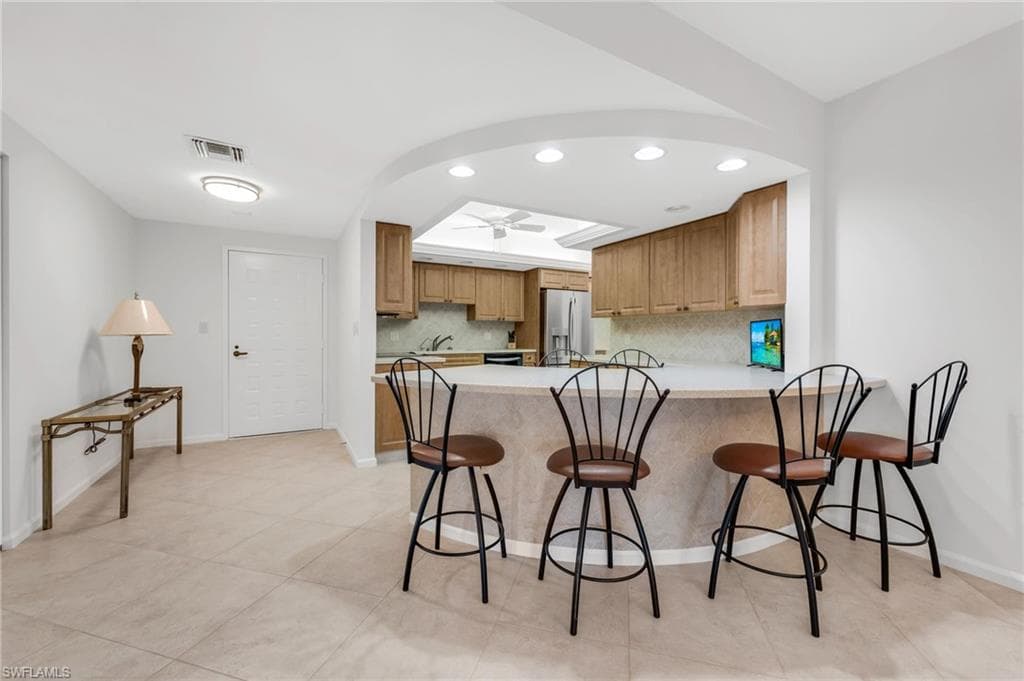 961 Collier Ct 101, Marco Island, FL 34145-7