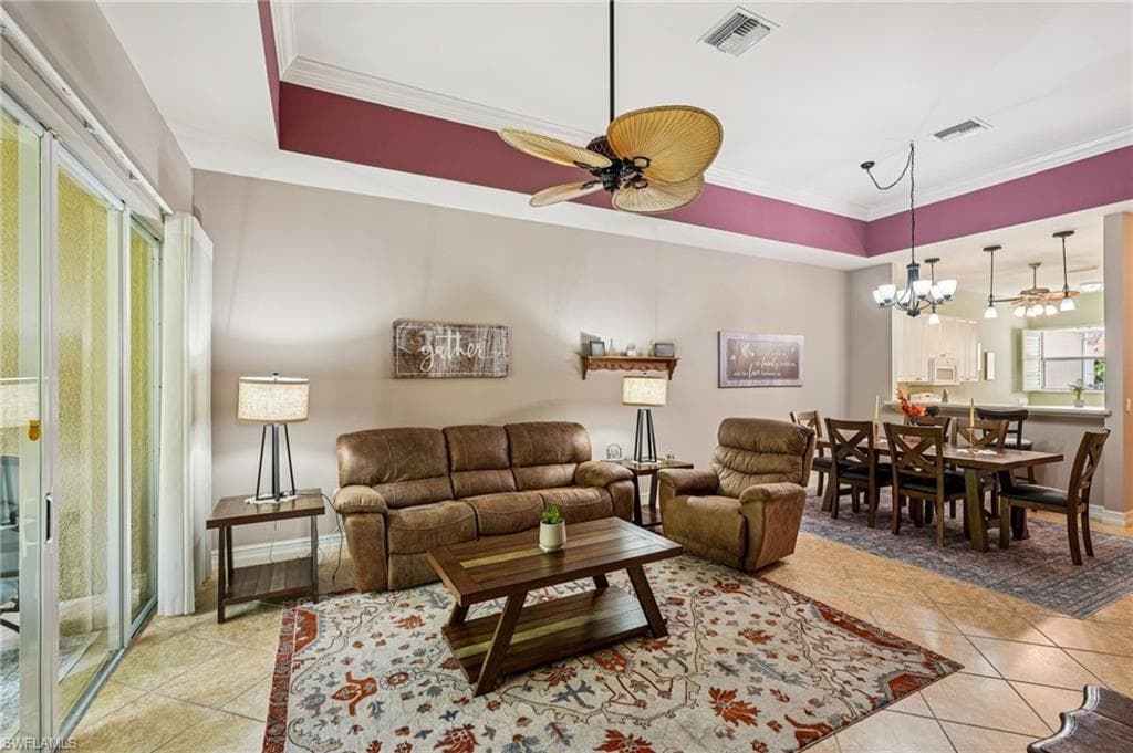 8100 Sanctuary Dr 1, Naples, FL 34104-11