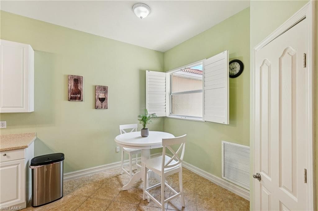 8100 Sanctuary Dr 1, Naples, FL 34104-14
