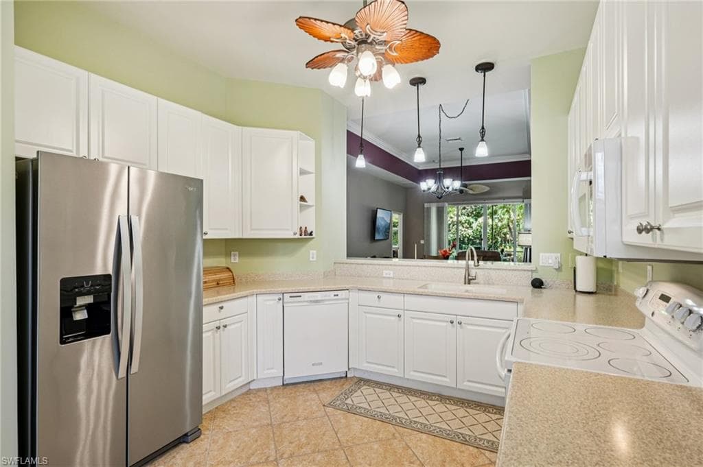 8100 Sanctuary Dr 1, Naples, FL 34104-18
